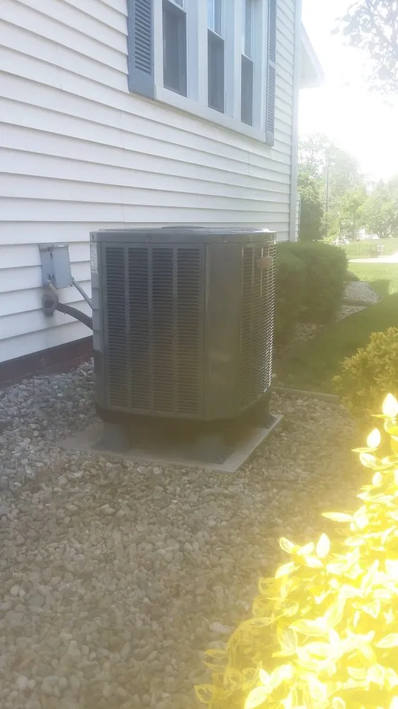 Slide of Lanham Heating & Cooling