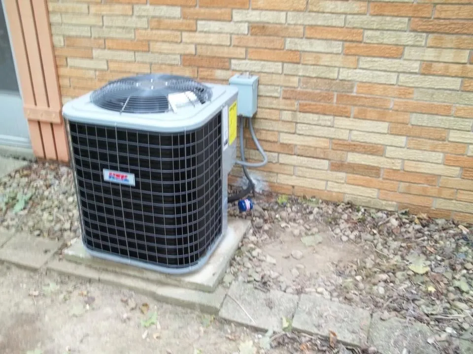 Slide of Lanham Heating & Cooling