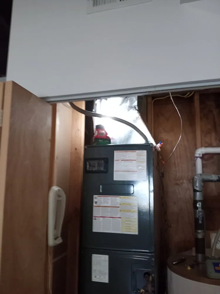 Slide of Lanham Heating and Cooling