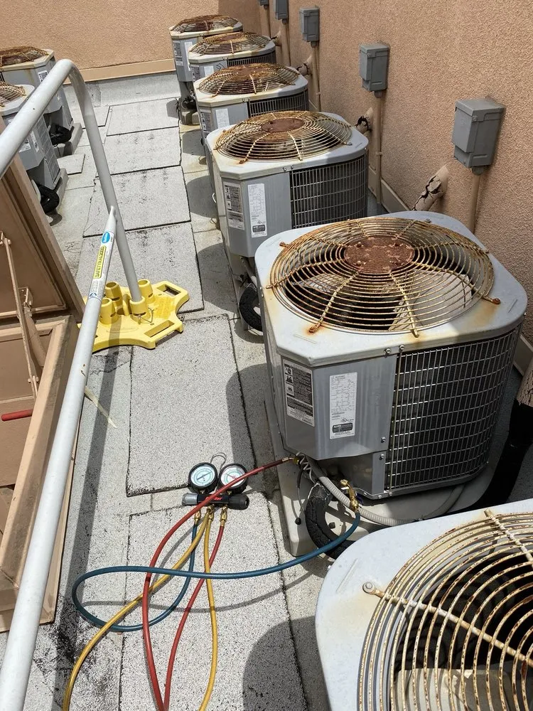 Slide of Lanyi Air Conditioning & Heating