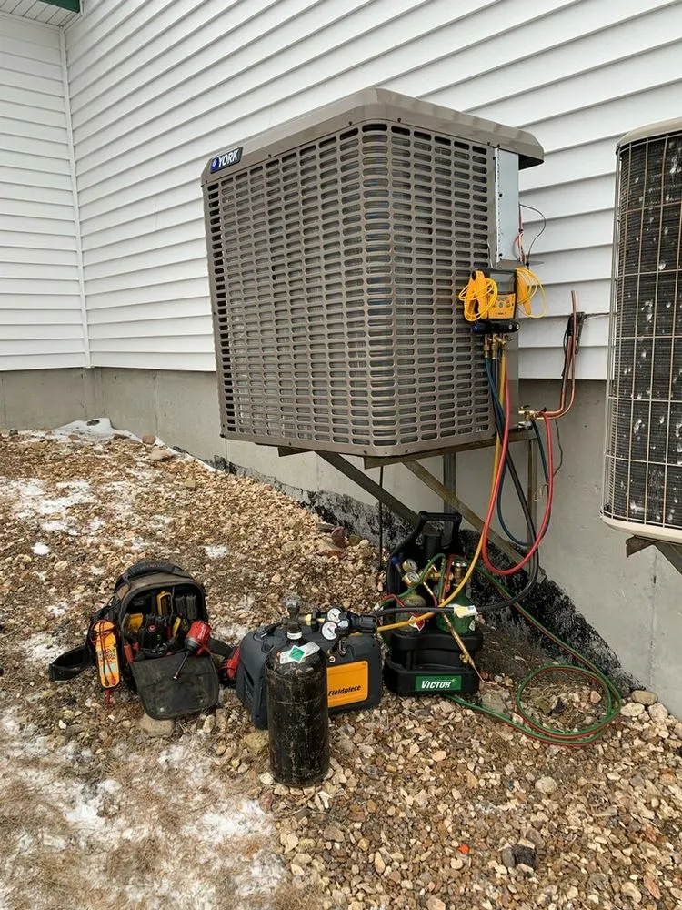 Slide of Larson Heating & Air Conditioning