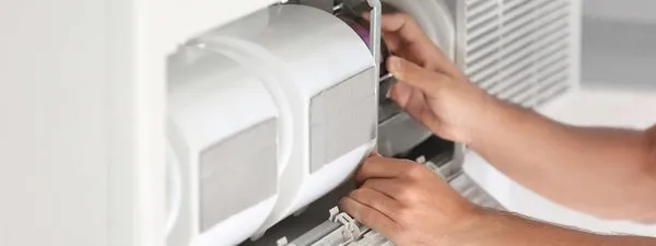 Larson's AC & Heating Logo