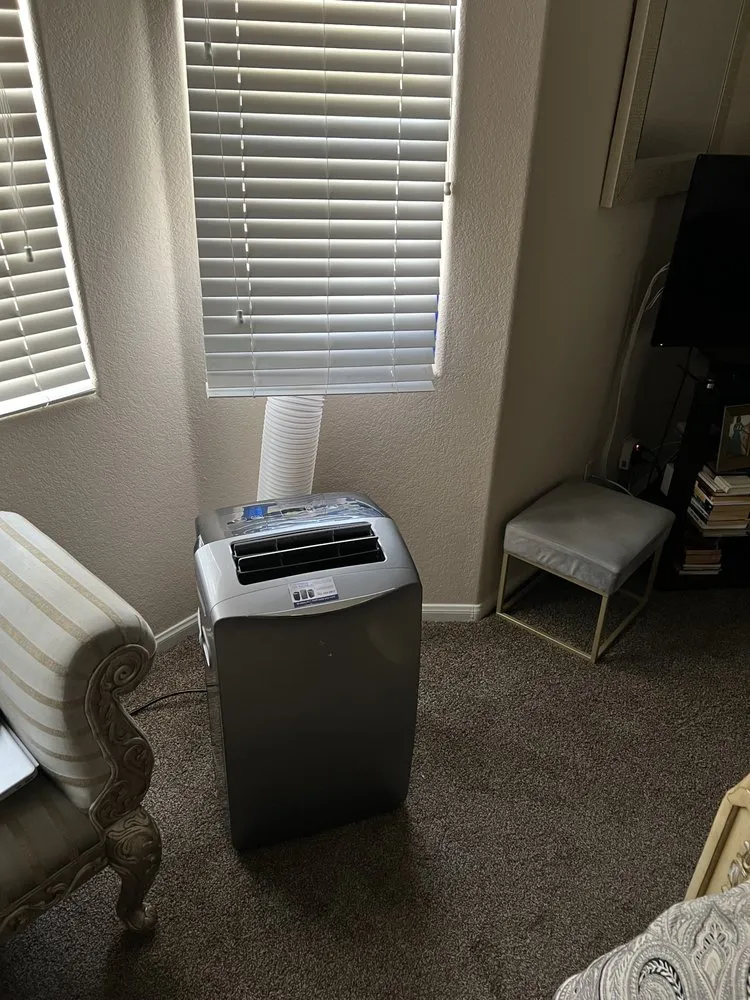 Slide of Las Vegas AC Rentals