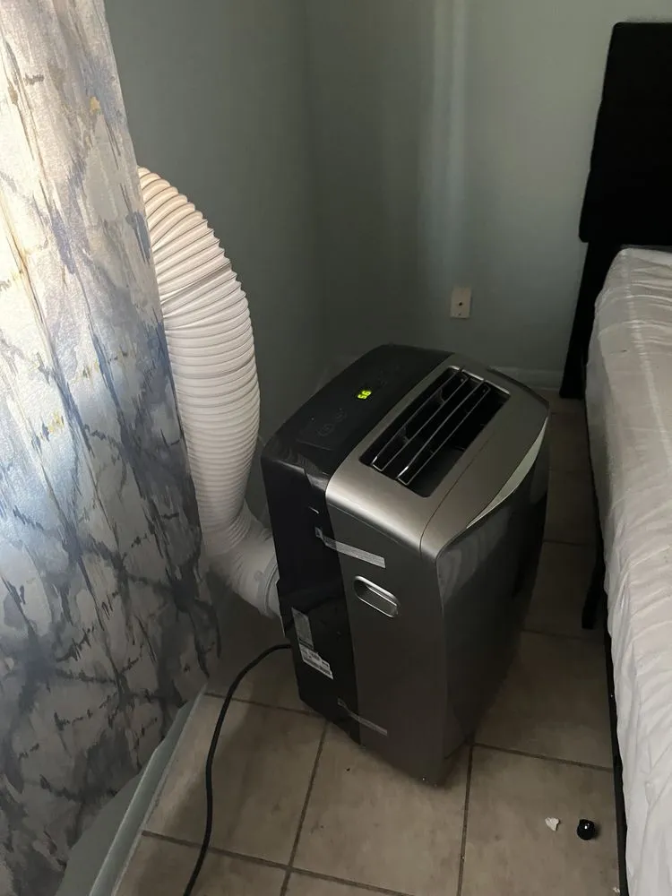 Slide of Las Vegas AC Rentals