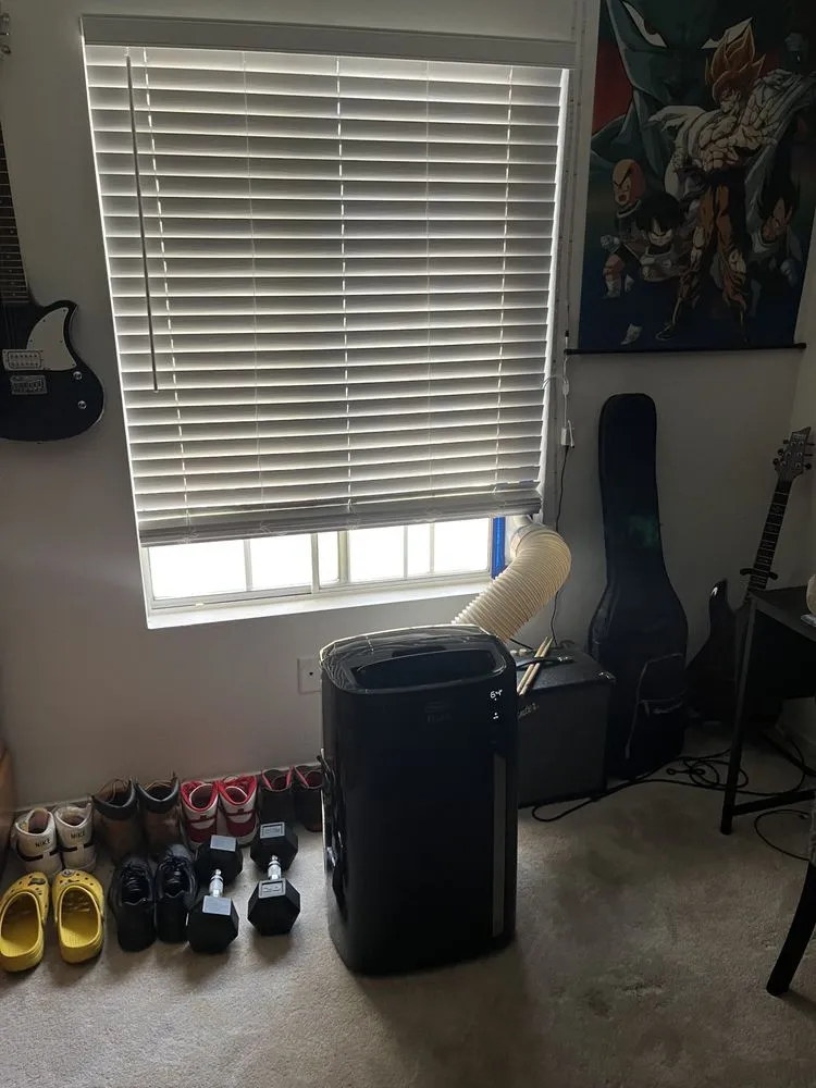 Slide of Las Vegas AC Rentals