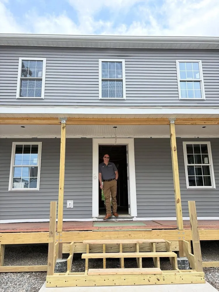 Slide of Lavallee Systems