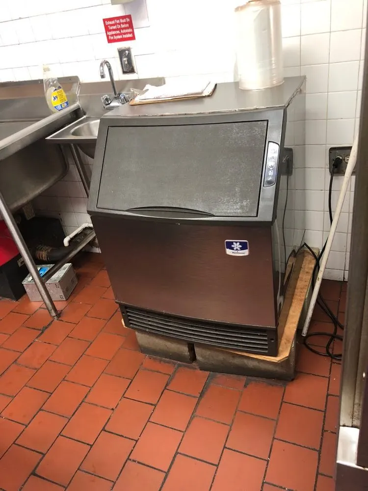 Slide of Lawrence Mechanical Repairs