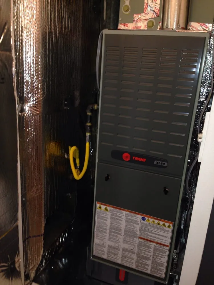 Slide of Laxpress Air Conditioning and Heating