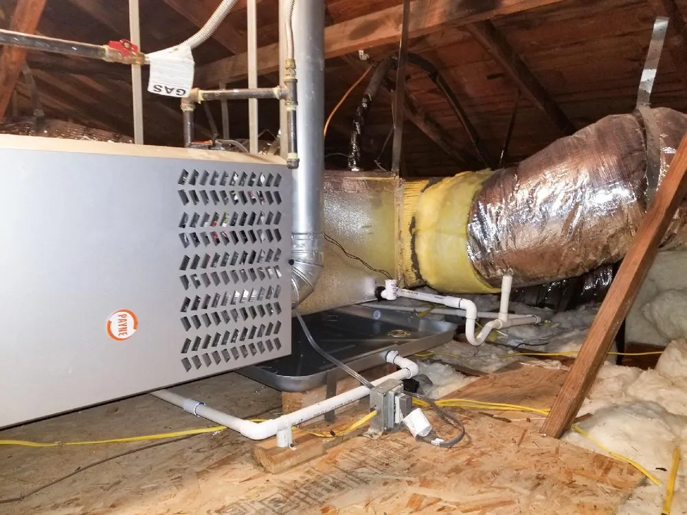 Slide of Lazaro Heating & Cooling