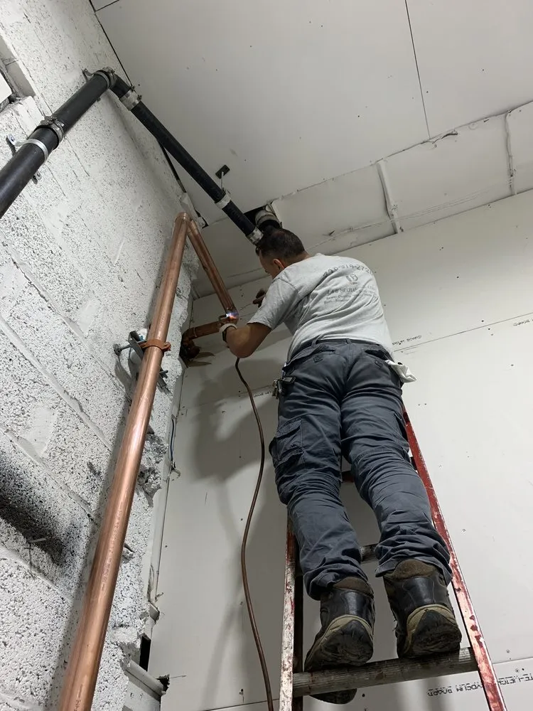 Slide of L&B Mechanical