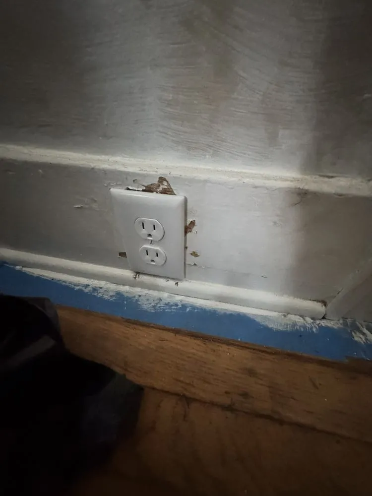 Slide of Lee Company