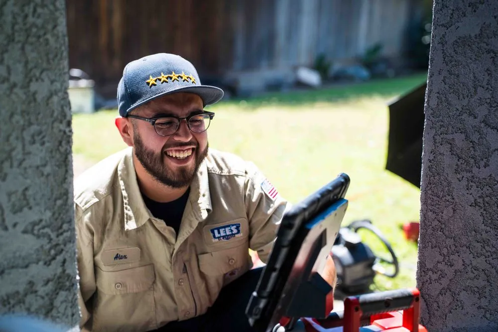 Slide of Lee's Air, Plumbing , Heating & Roofing