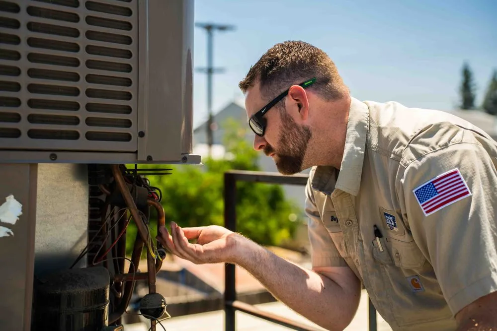 Slide of Lee's Air, Plumbing, & Heating