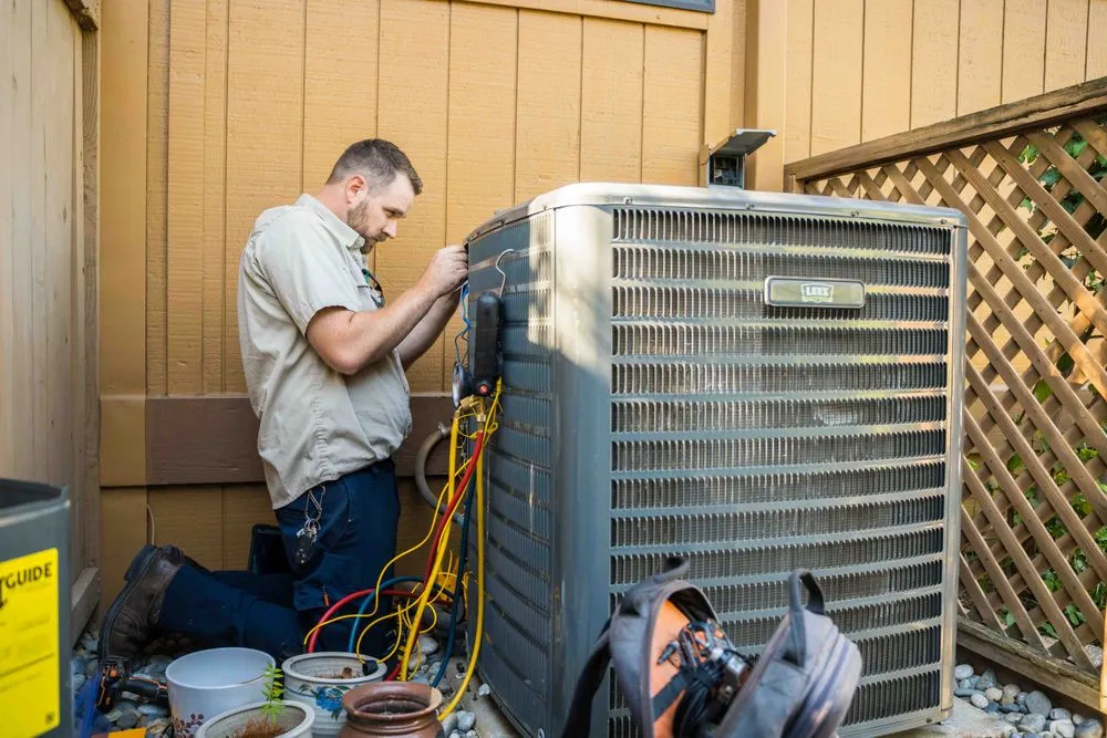 Slide of Lee's Air, Plumbing, & Heating