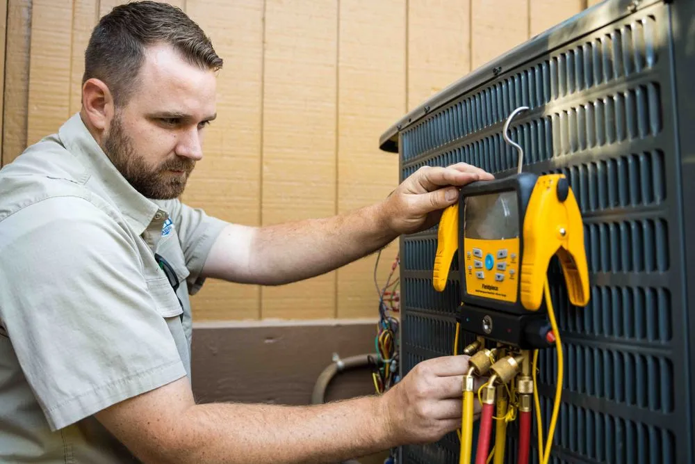 Slide of Lee's Air, Plumbing, & Heating