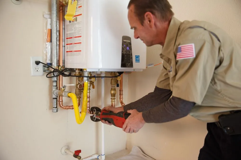 Slide of Lee's Air, Plumbing, & Heating