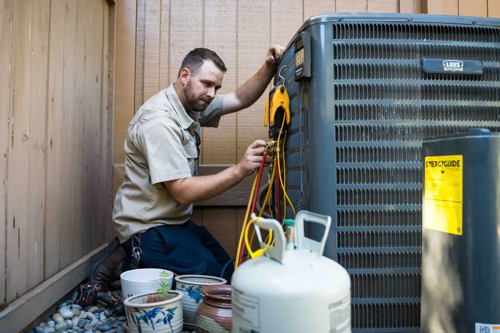 Slide of Lee's Air, Plumbing, & Heating