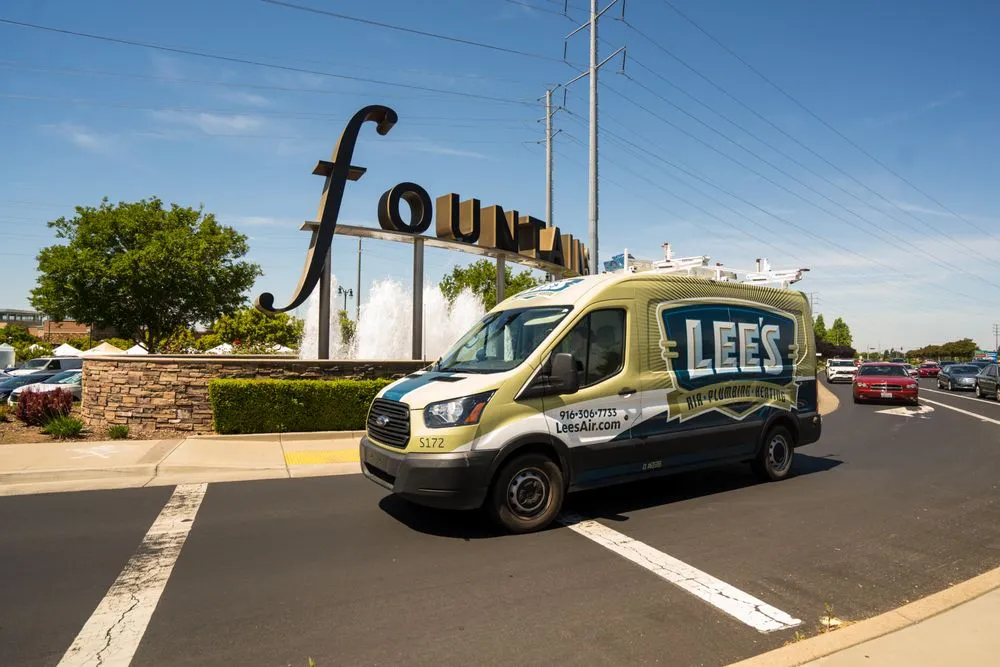 Slide of Lee's Air, Plumbing, & Heating