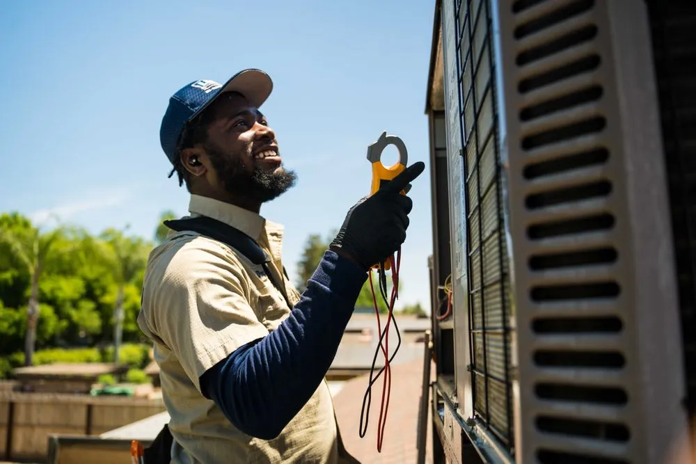 Slide of Lee's Air, Plumbing, & Heating