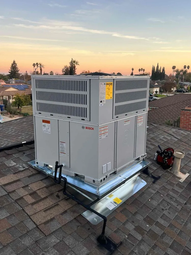 Slide of Lee's Air, Plumbing, Heating, & Roofing