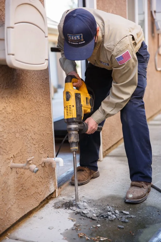 Slide of Lee's Air, Plumbing, Heating, & Roofing