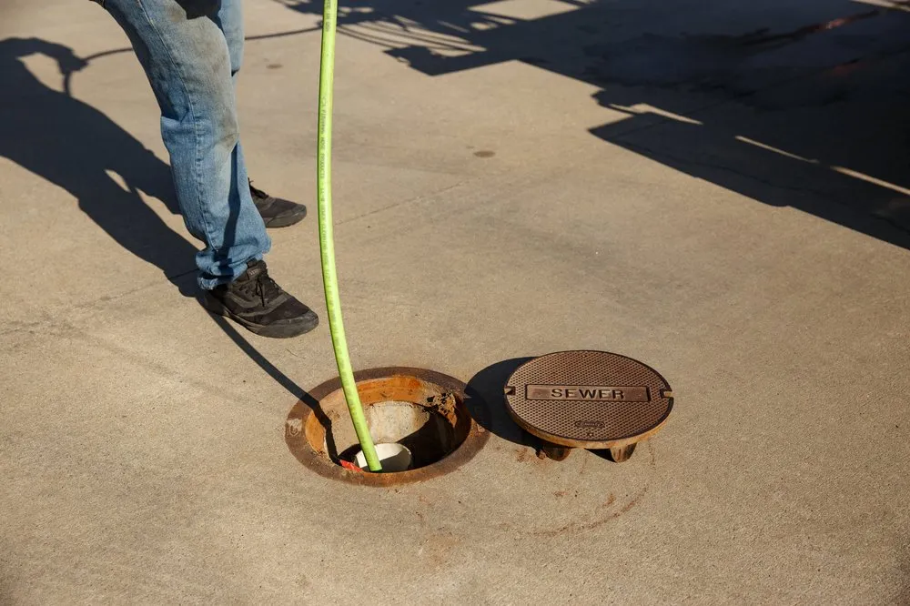 Slide of Lee's Air, Plumbing, Heating, & Roofing