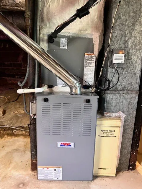 Slide of Lee's Heating & Air