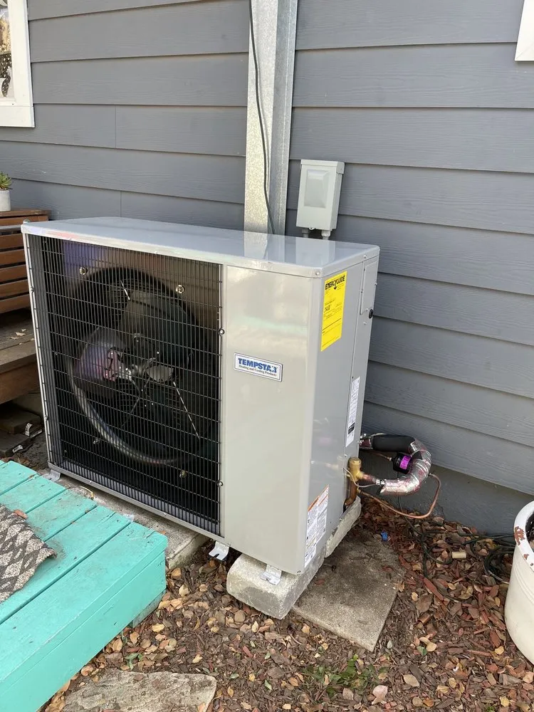 Expert furnace service in Tarzana, CA by Lee's HVAC