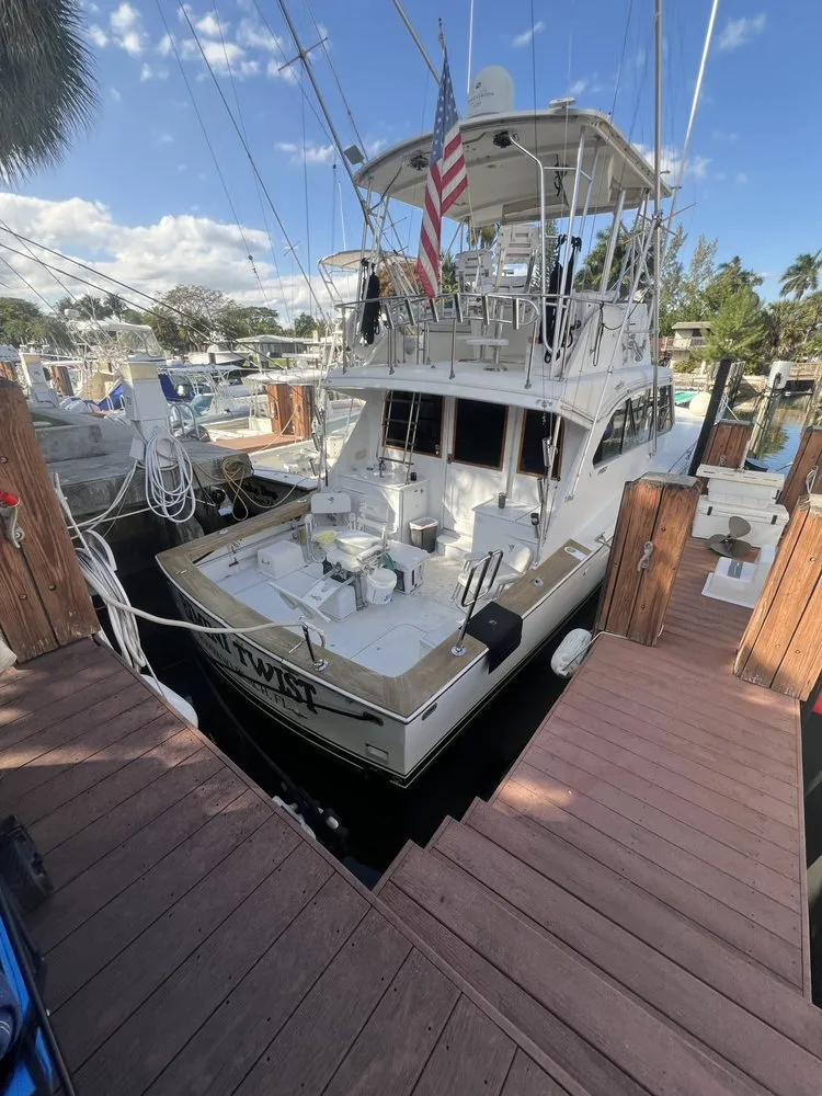 Slide of Lee’s pros