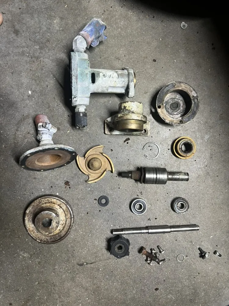 Slide of Lee’s pros