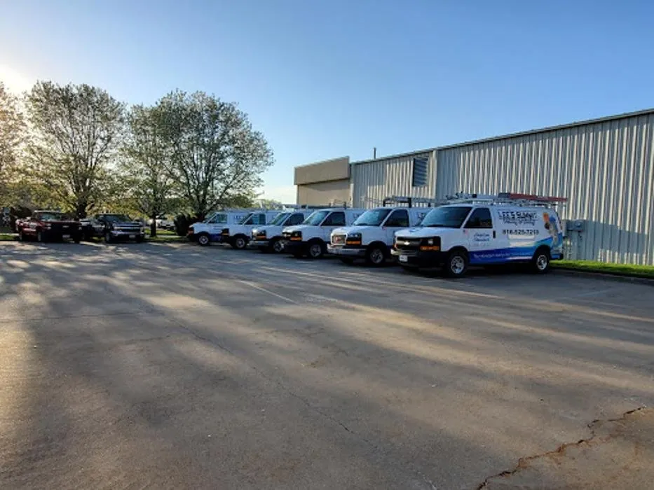 Local air conditioning tune-up experts serving Lee's Summit, MO - Lees Summit Heating and Cooling