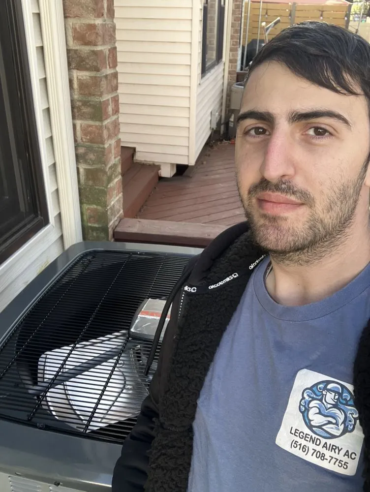 Slide of Legend Airy AC