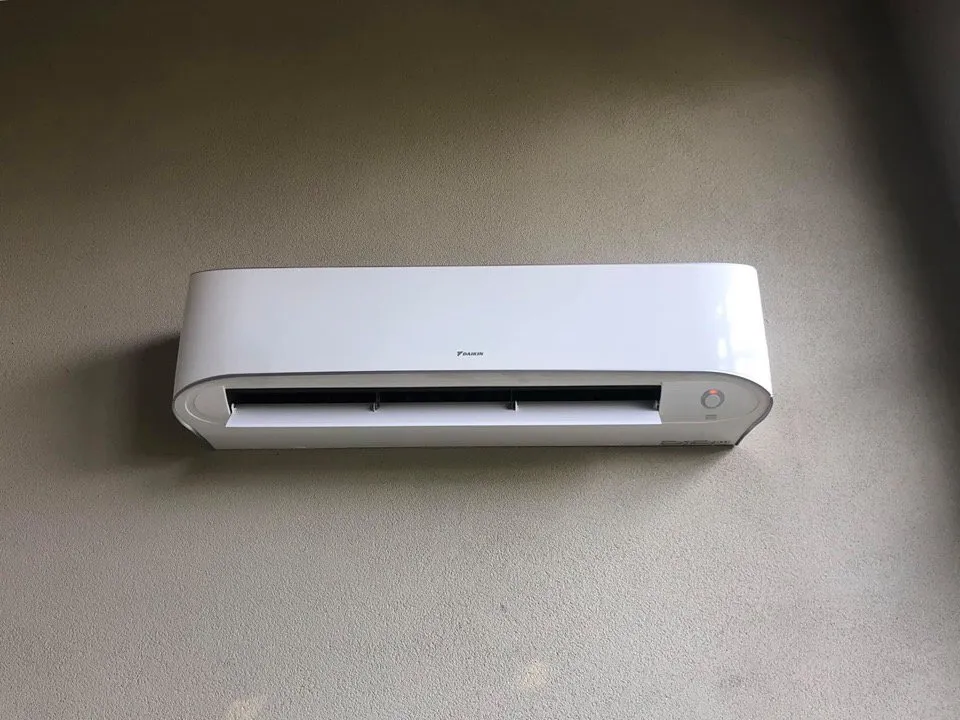 Slide of Lexany's Heating & AC