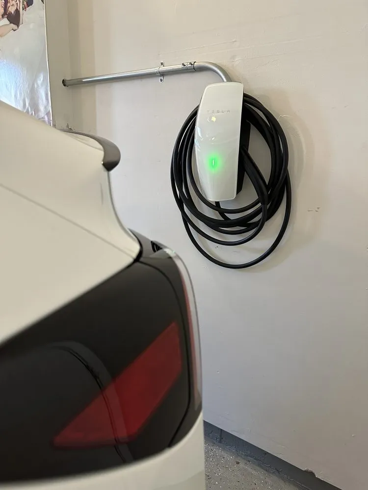 Slide of Lexington Maintenance and Repairs