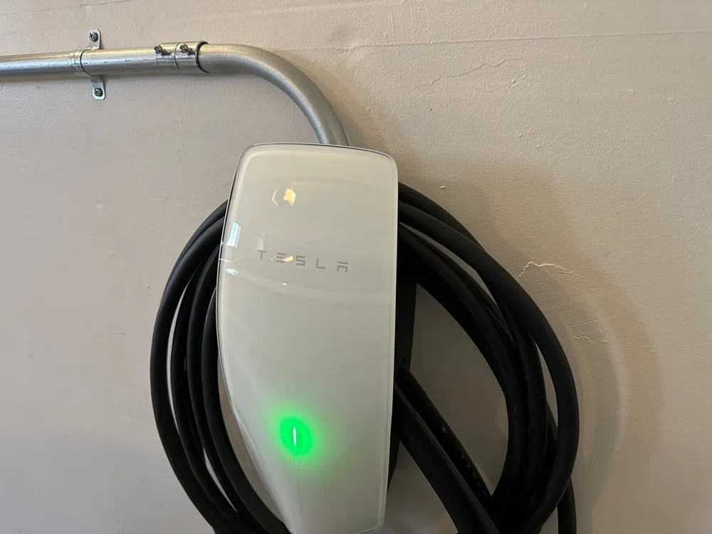 Slide of Lexington Maintenance and Repairs