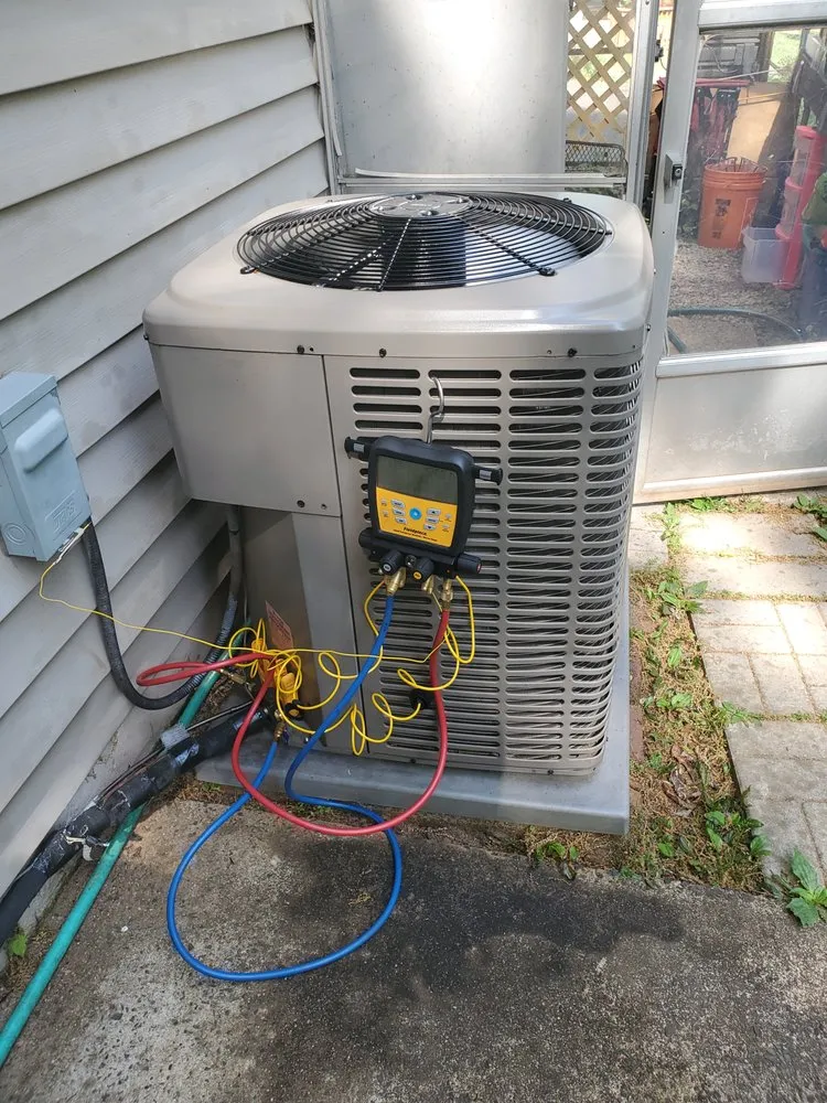 Slide of Lexus heating and cooling