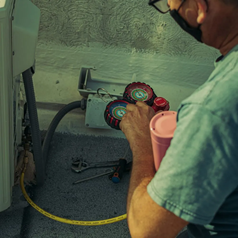 Slide of Leyva Refrigeration