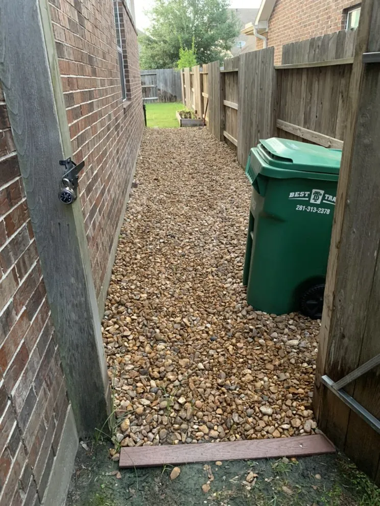 Slide of L&G landscaping