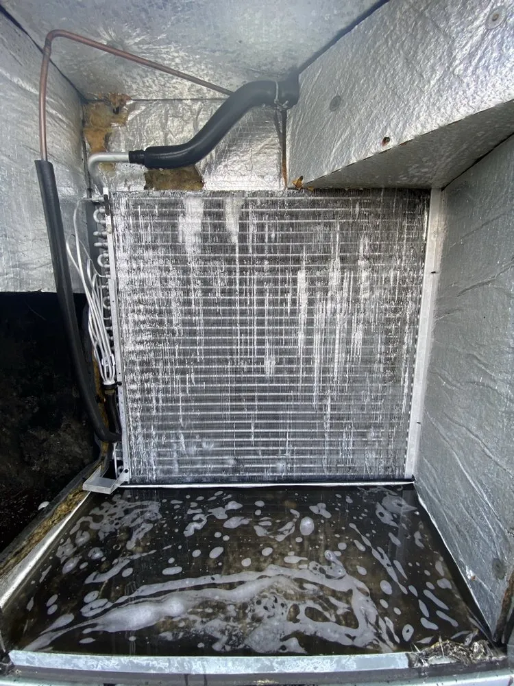 Slide of L&I Heating And Air Conditioning