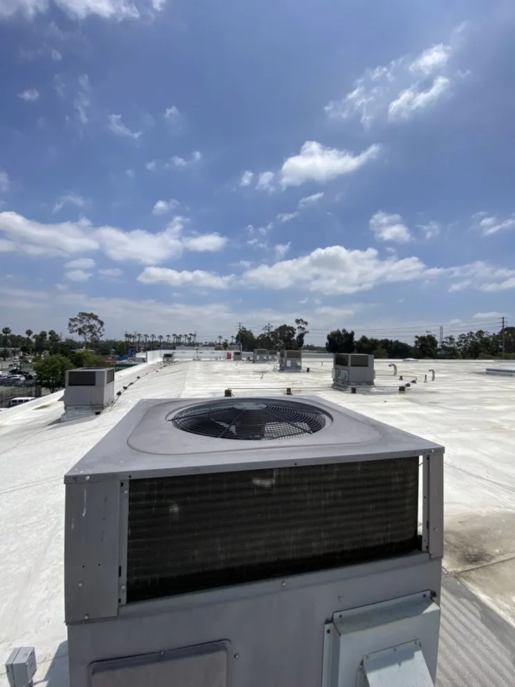 Slide of L&I Heating And Air Conditioning