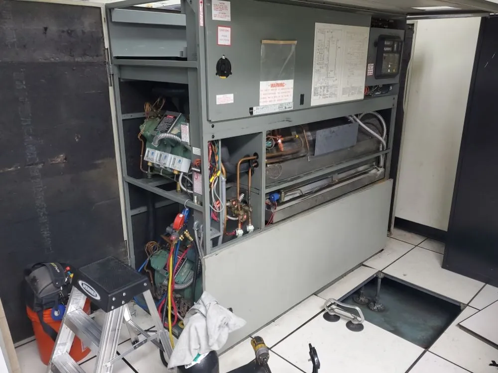 Slide of Lighthouse Mechanical