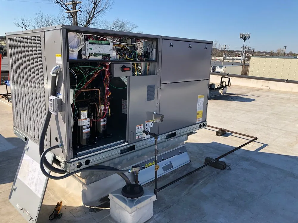 Slide of Lindbergh Commercial Services