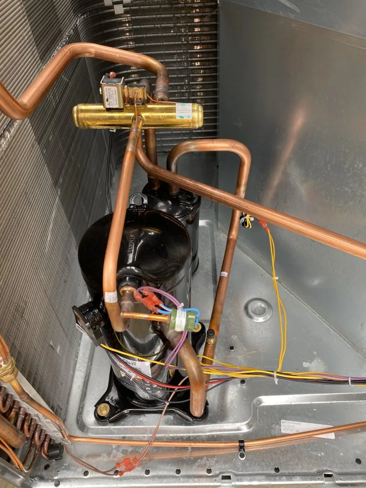 Slide of Lindo’s heating & Cooling service