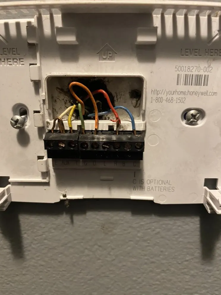 Slide of Lindo’s heating & Cooling service