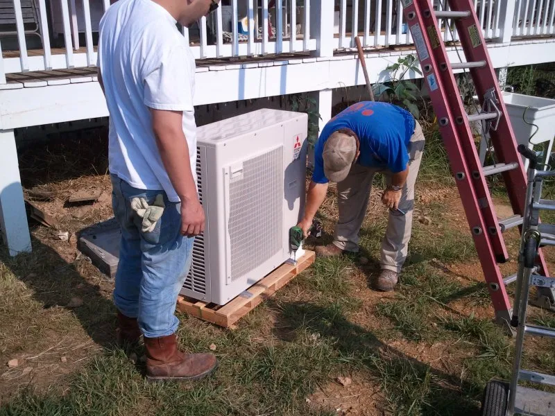 Slide of Lindsey's Service Company