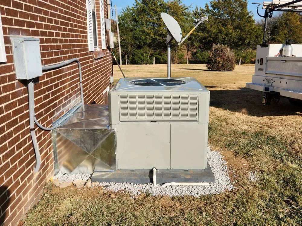 Slide of Lindsey's Service Company