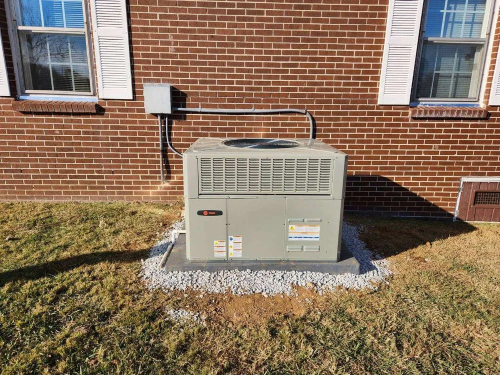 Slide of Lindsey's Service Company