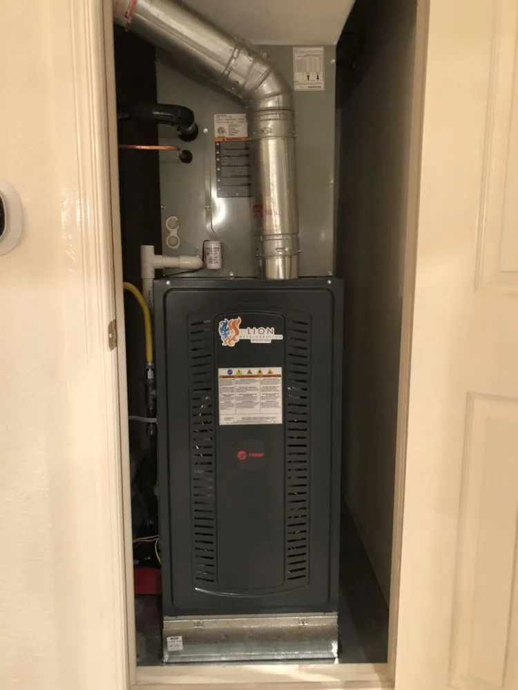 Slide of Lion Refrigeration