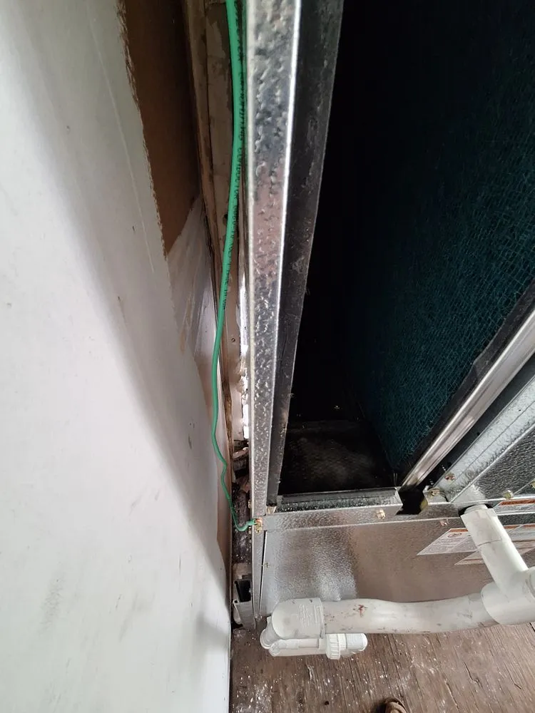 Slide of Lions Heating And Air Conditioning