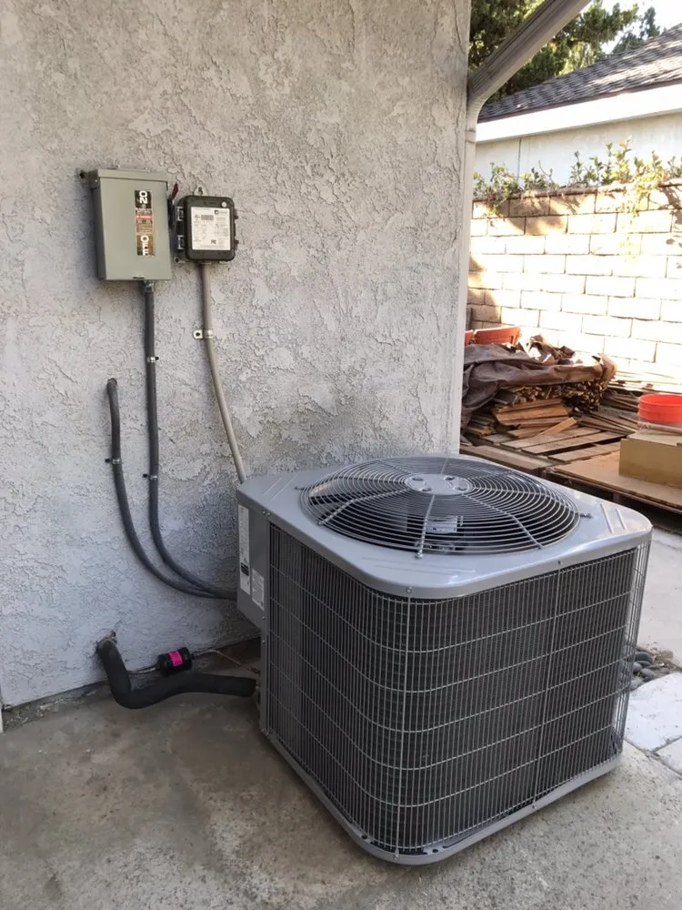 Slide of Lira’s Mechanical